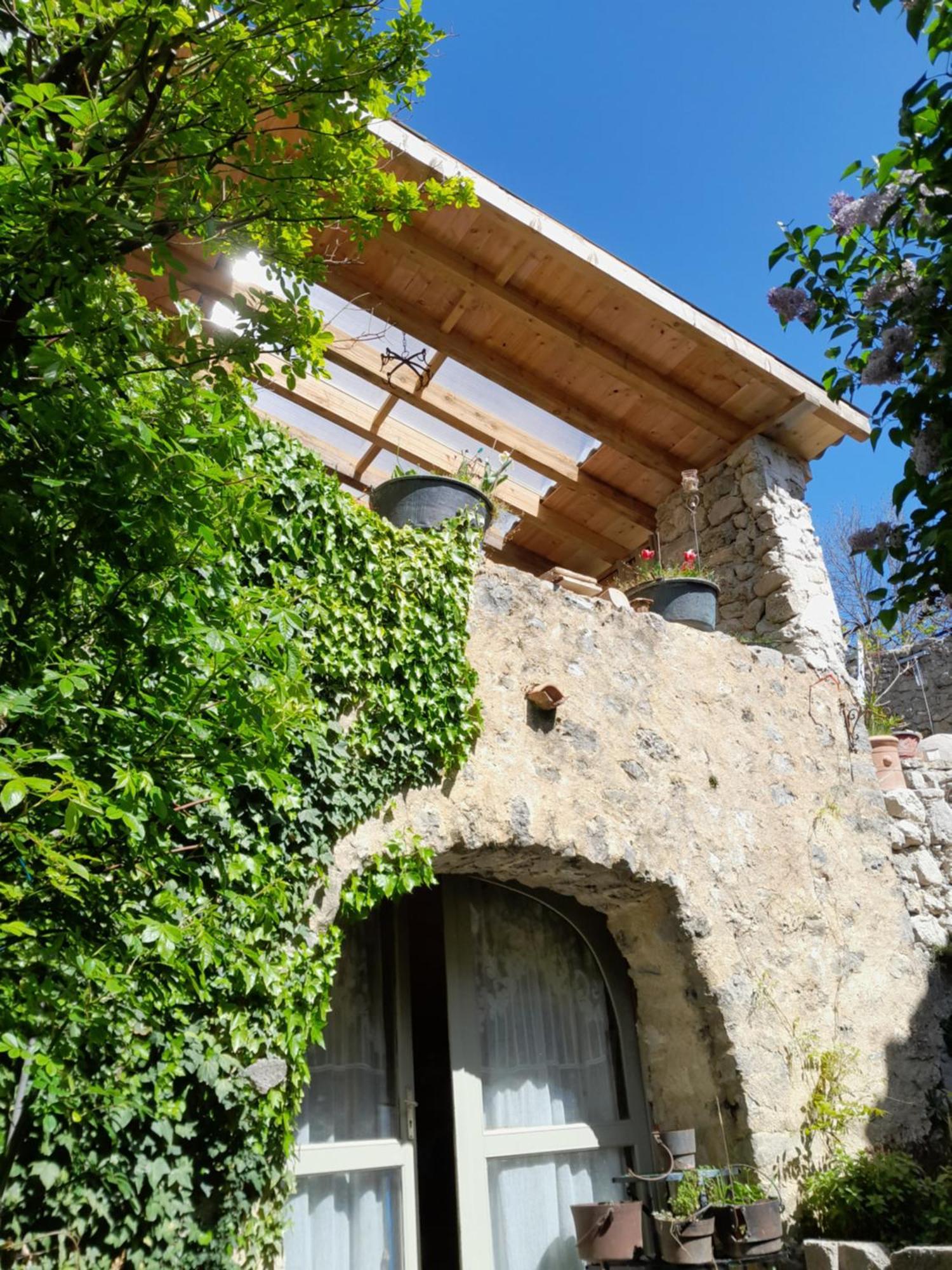 Chambre D'Hotes La Romarine Barnave Exterior photo